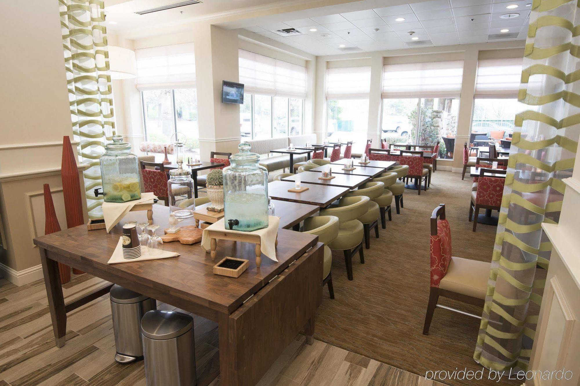 Hilton Garden Inn Redding Exterior foto